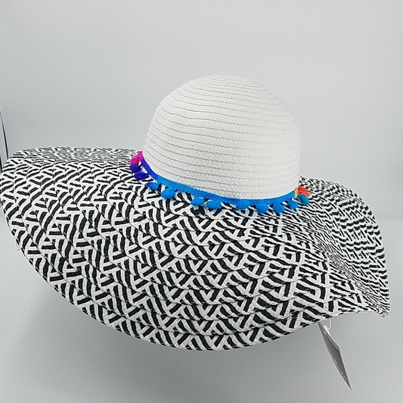 NWT Kooba Summer Pom Hat - Picture 3 of 8